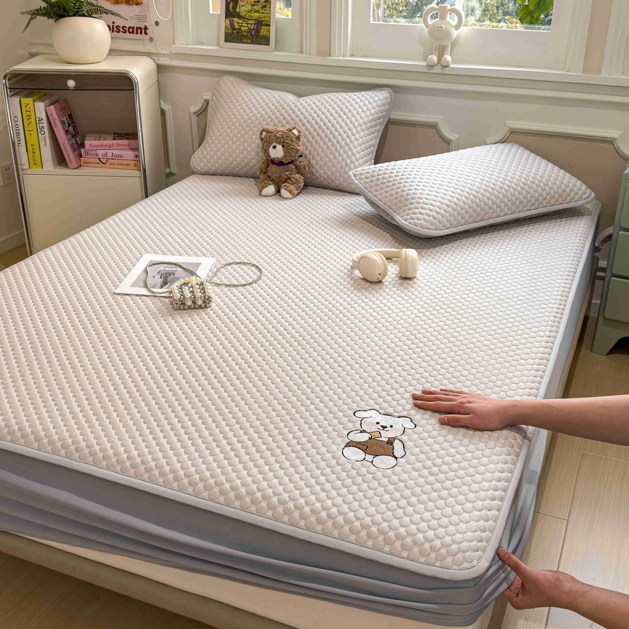 91家纺网 家纺一手货源 找家纺 孩子王家纺 2026春夏新款冰豆豆凉席凉感值过0.21冰丝床单单件冰丝席家用空调软席凉席席子 椰子灰-床笠款