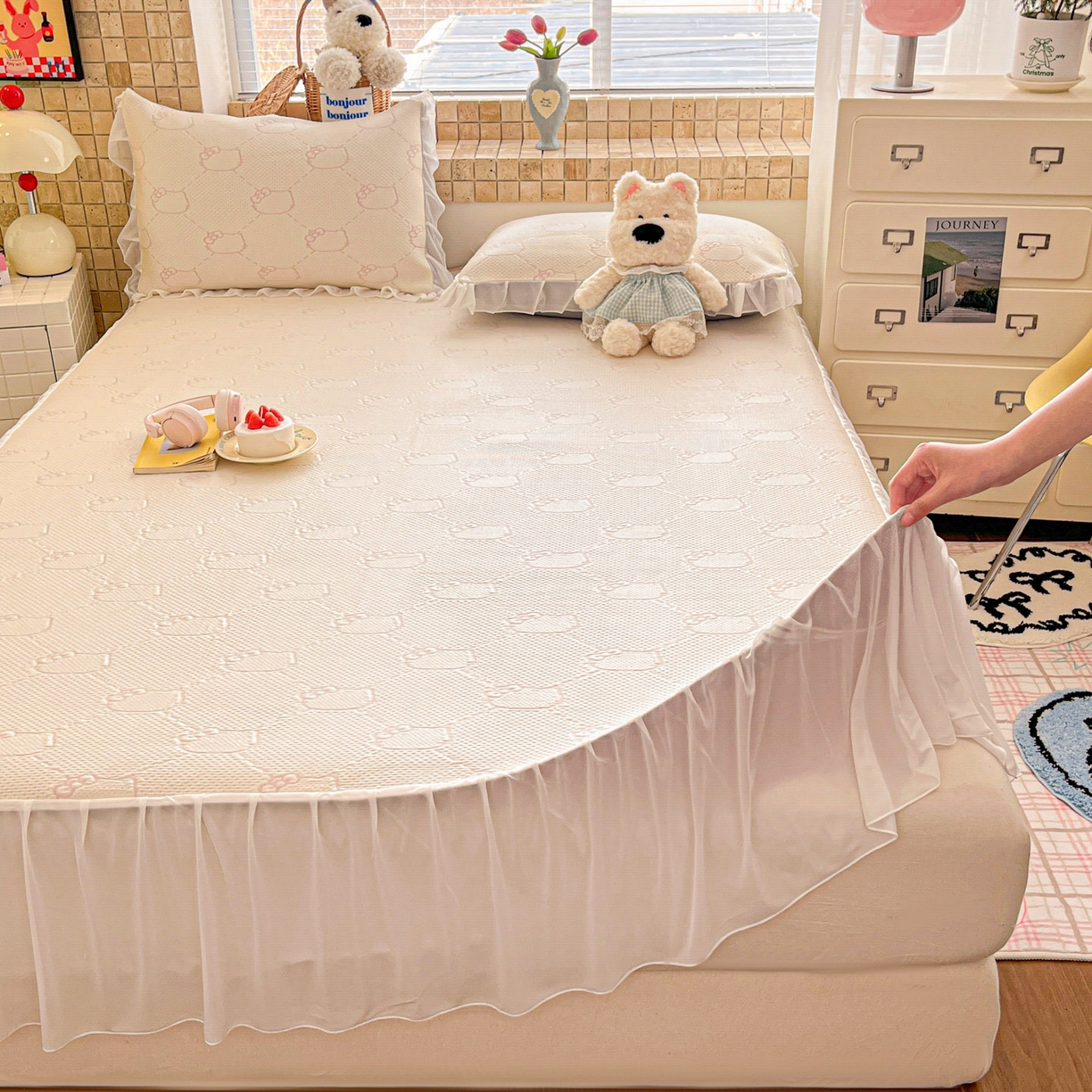 91家纺网 家纺一手货源 找家纺 （总）川悦生活 2026新款加厚三明治底床裙款凉感席三件套