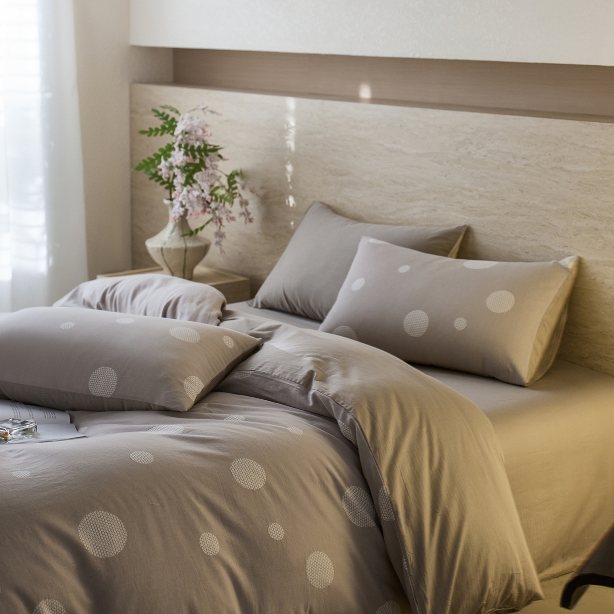 91家纺网 家纺一手货源 找家纺 安莱生活 2026年新品水洗棉全棉纯棉色织提花系列四件套 华尔兹-浅灰