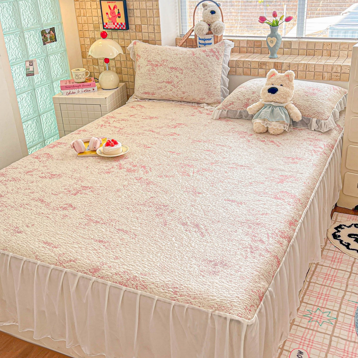 91家纺网 家纺一手货源 找家纺 川悦生活 2026新款加厚三明治底床裙款凉感席三件套 床裙尼尔-粉