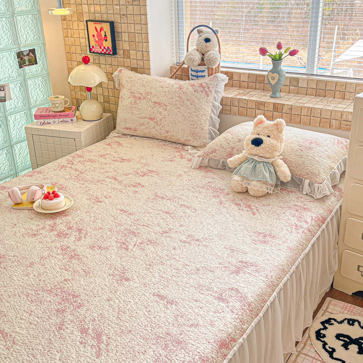 91家纺网 家纺一手货源 找家纺 川悦生活 2026新款加厚三明治底床裙款凉感席三件套 床裙尼尔-粉