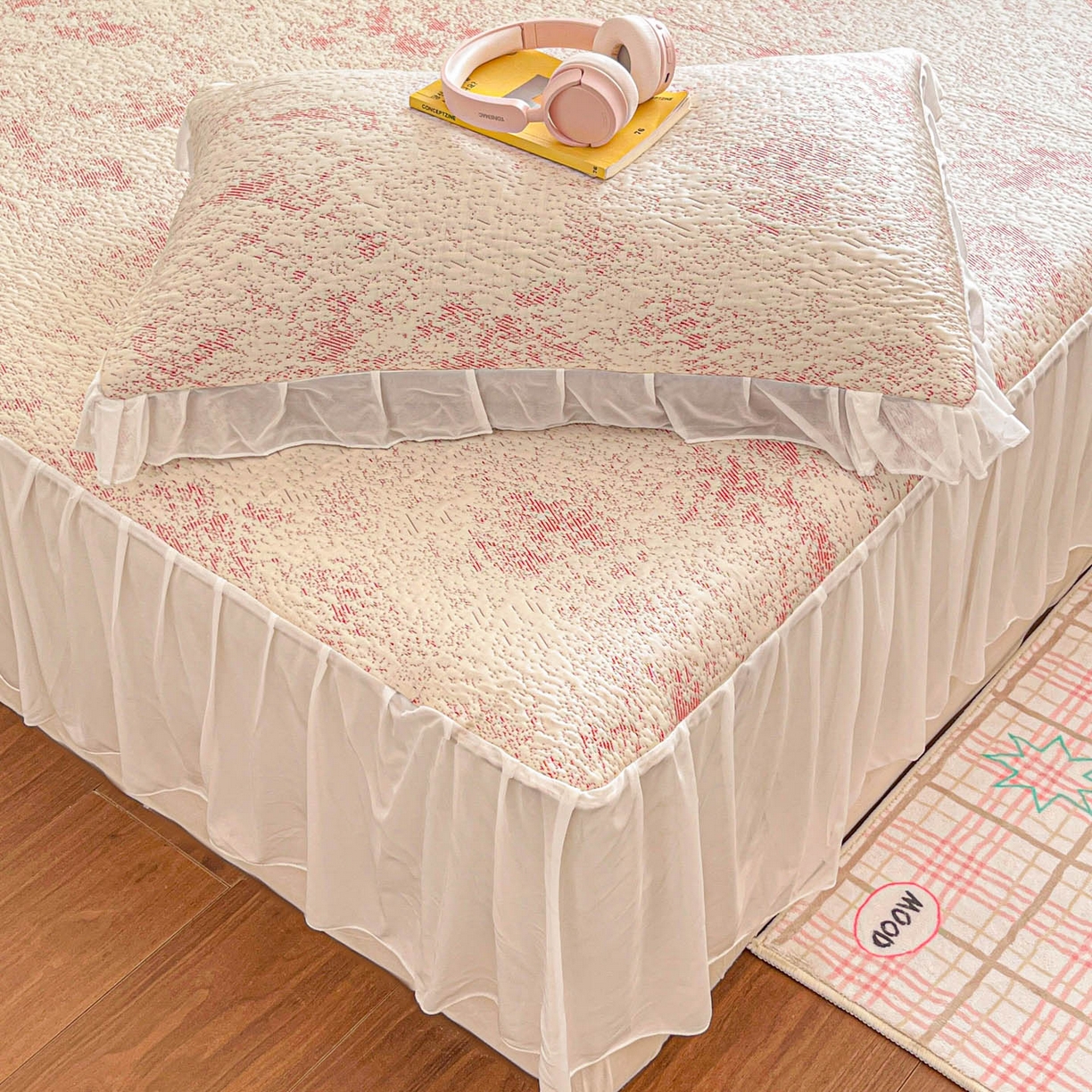 91家纺网 家纺一手货源 找家纺 川悦生活 2026新款加厚三明治底床裙款凉感席三件套 床裙尼尔-粉