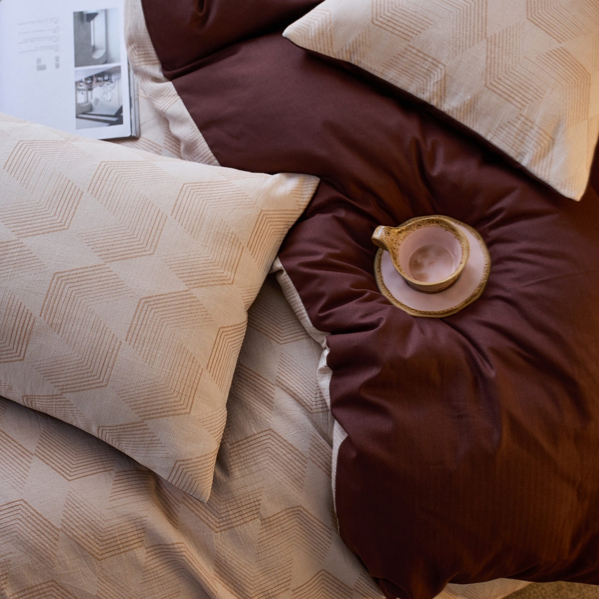 91家纺网 家纺一手货源 找家纺 安莱生活 2026年新品水洗棉全棉纯棉色织提花系列四件套 几何-蜜棕