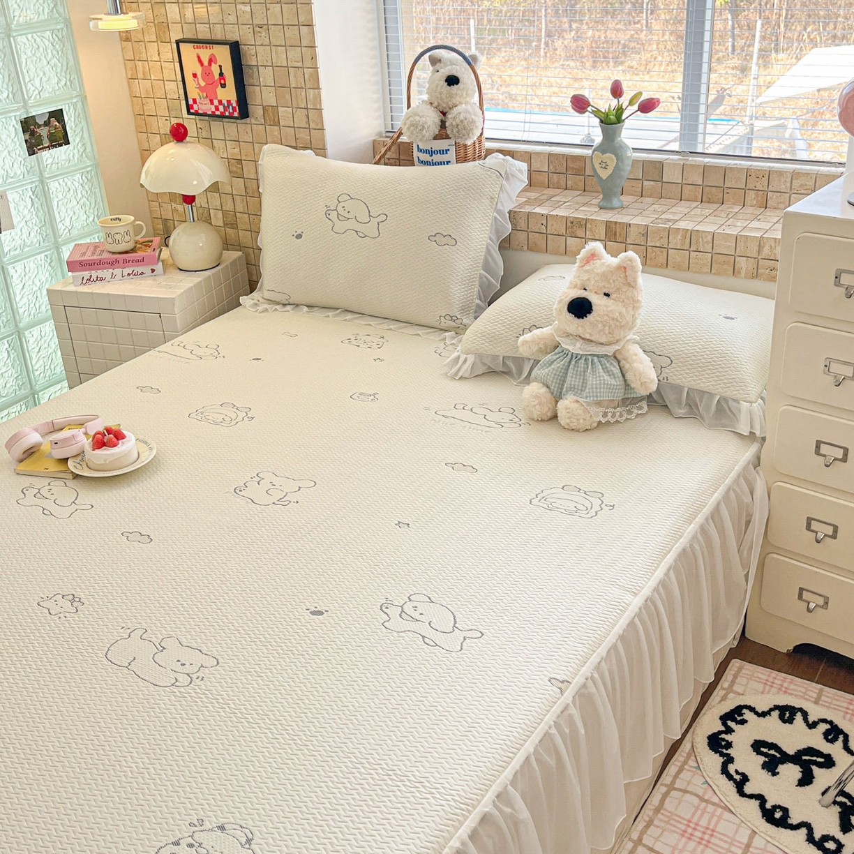 91家纺网 家纺一手货源 找家纺 川悦生活 2026新款加厚三明治底床裙款凉感席三件套 床裙朴朴小旺