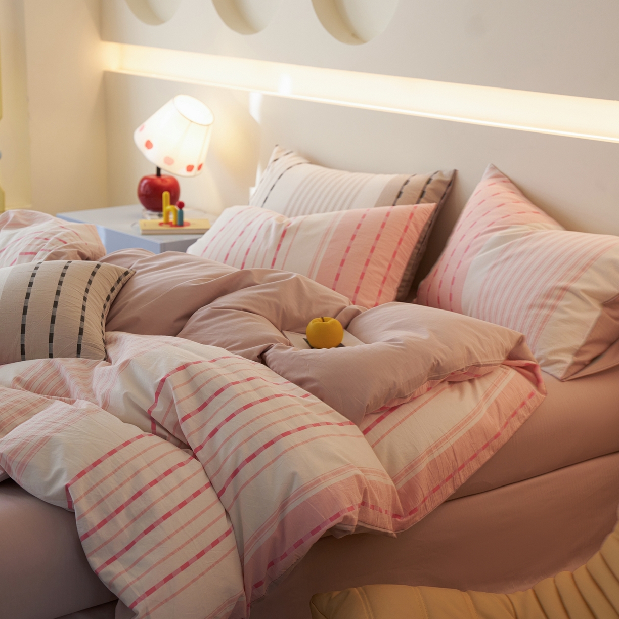 91家纺网 家纺一手货源 找家纺 安莱生活 2026年新品水洗棉全棉纯棉色织提花系列四件套 杰西卡-浅粉