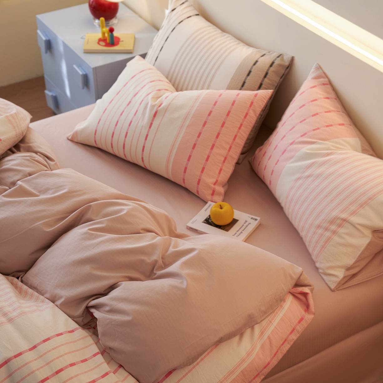 91家纺网 家纺一手货源 找家纺 安莱生活 2026年新品水洗棉全棉纯棉色织提花系列四件套 杰西卡-浅粉