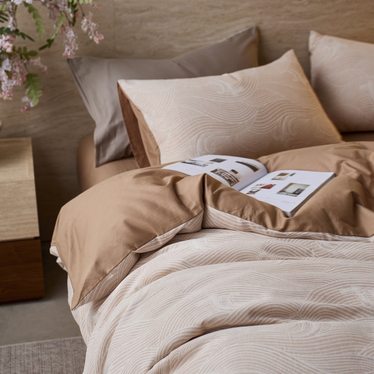 91家纺网 家纺一手货源 找家纺 安莱生活 2026年新品水洗棉全棉纯棉色织提花系列四件套 浪花-卡其