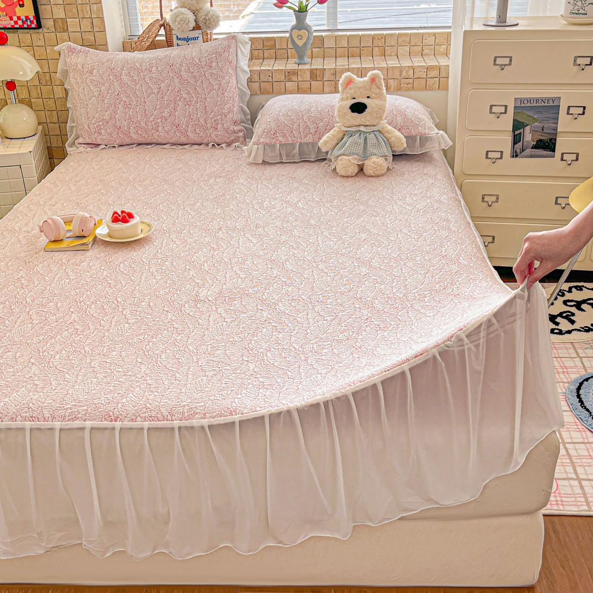 川悦生活 2026新款加厚三明治底床裙款凉感席三件套 床裙夏季岛屿-粉