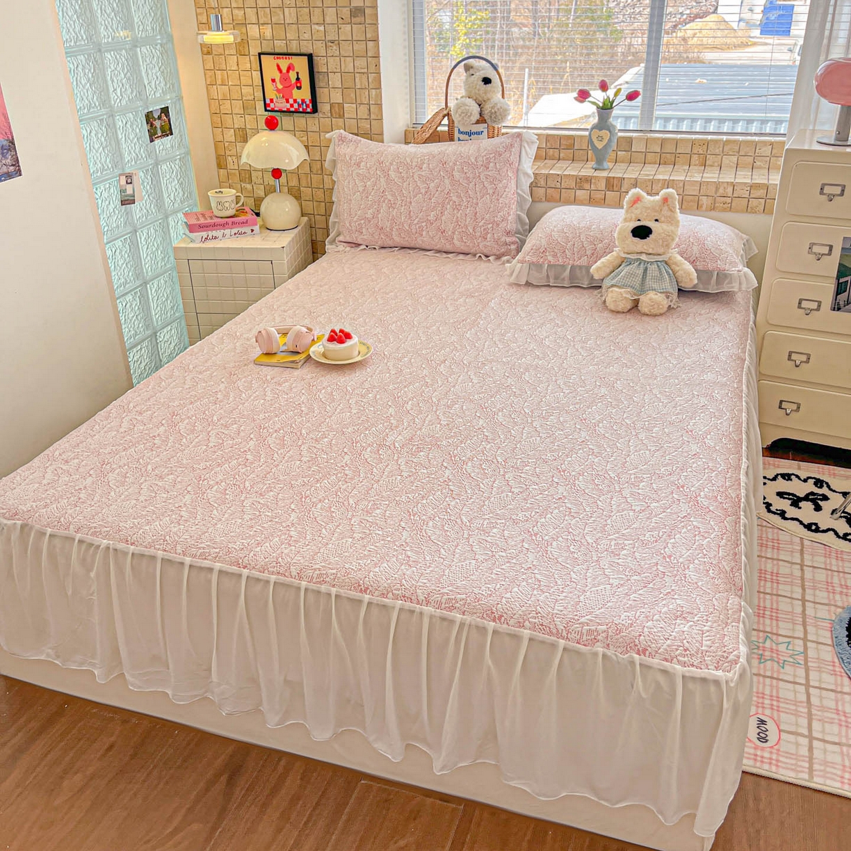 91家纺网 家纺一手货源 找家纺 川悦生活 2026新款加厚三明治底床裙款凉感席三件套 床裙夏季岛屿-粉