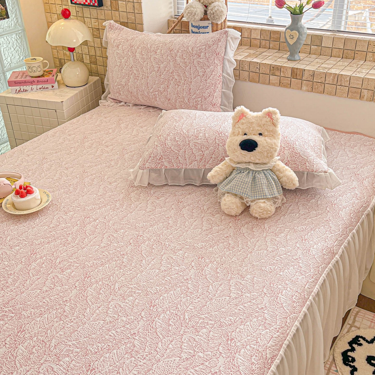 91家纺网 家纺一手货源 找家纺 川悦生活 2026新款加厚三明治底床裙款凉感席三件套 床裙夏季岛屿-粉