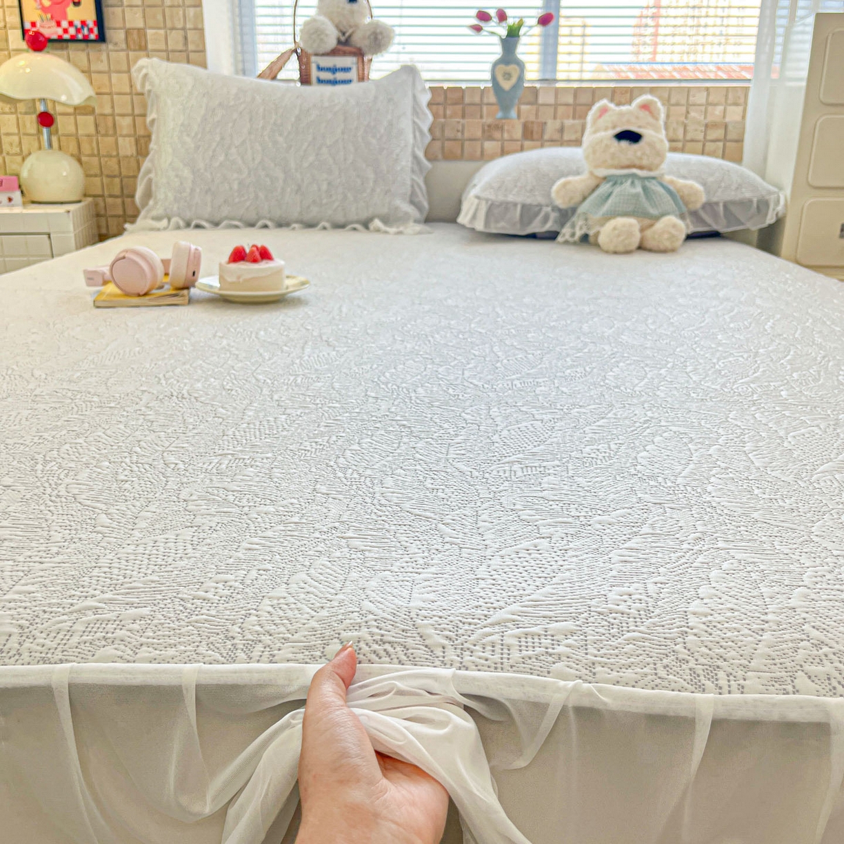 91家纺网 家纺一手货源 找家纺 川悦生活 2026新款加厚三明治底床裙款凉感席三件套 床裙夏季岛屿-月银