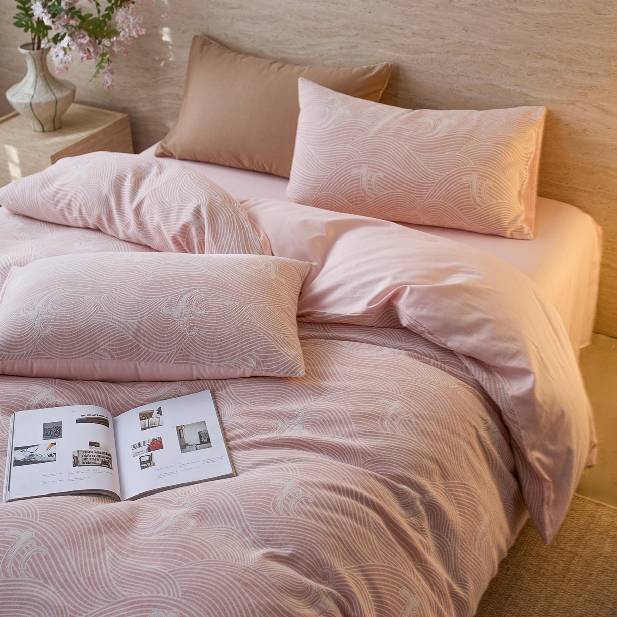 91家纺网 家纺一手货源 找家纺 安莱生活 2026年新品水洗棉全棉纯棉色织提花系列四件套 浪花-嫩粉