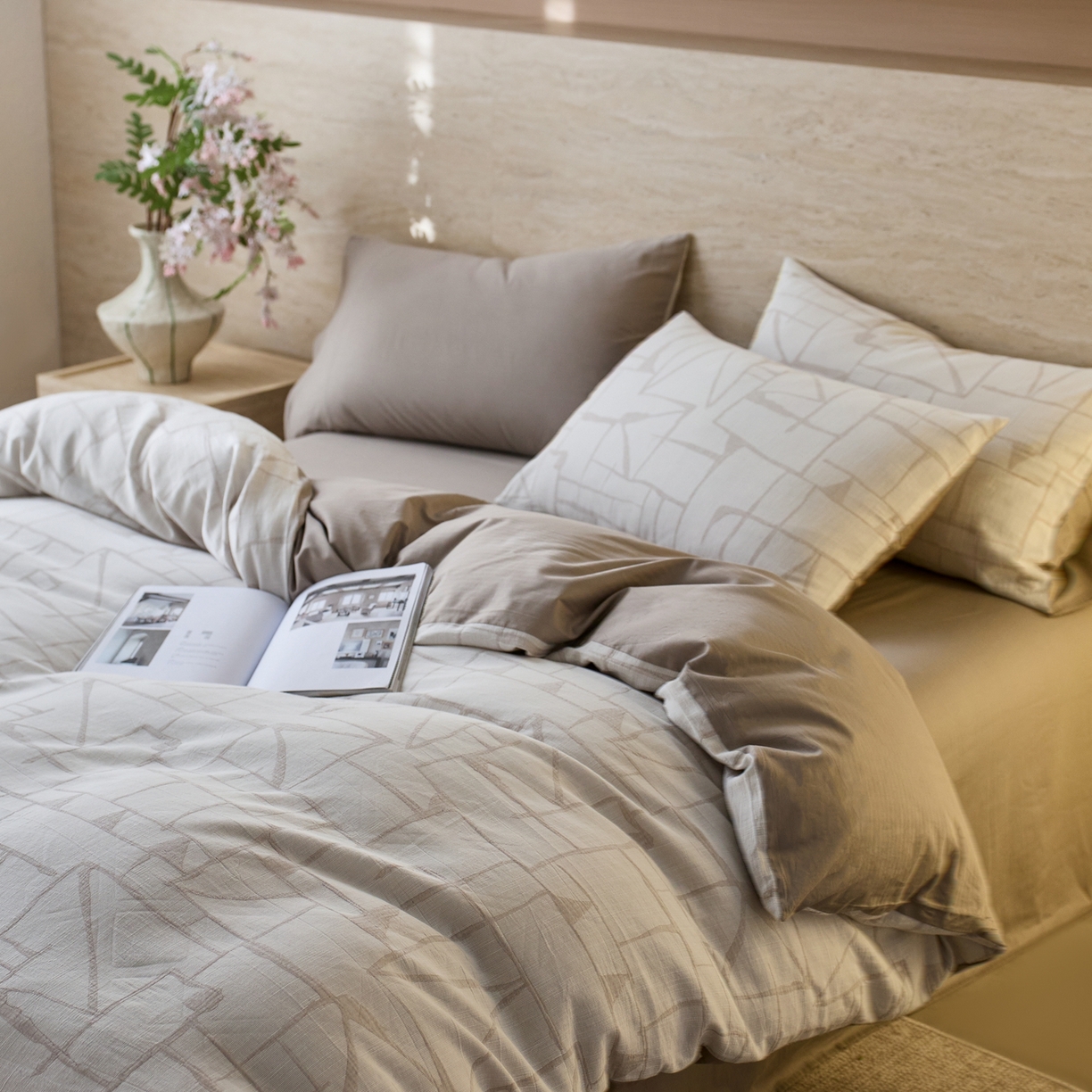 91家纺网 家纺一手货源 找家纺 安莱生活 2026年新品水洗棉全棉纯棉色织提花系列四件套 泊影-浅灰