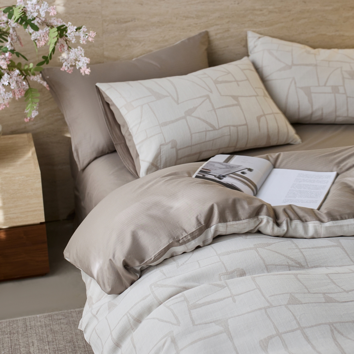 91家纺网 家纺一手货源 找家纺 安莱生活 2026年新品水洗棉全棉纯棉色织提花系列四件套 泊影-浅灰