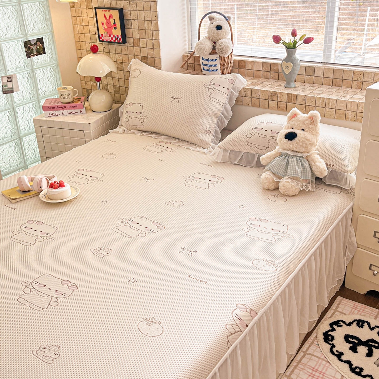 91家纺网 家纺一手货源 找家纺 川悦生活 2026新款加厚三明治底床裙款凉感席三件套 床裙星花小猫