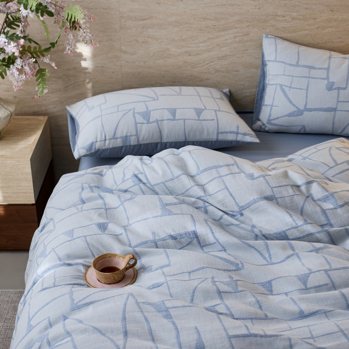 91家纺网 家纺一手货源 找家纺 安莱生活 2026年新品水洗棉全棉纯棉色织提花系列四件套 泊影-浅蓝