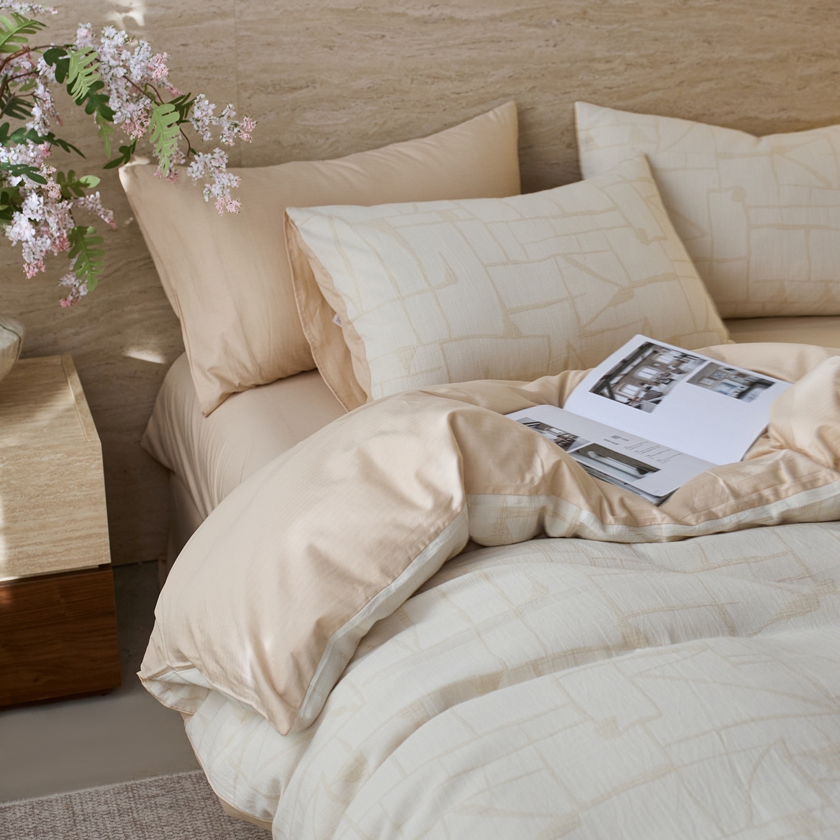 91家纺网 家纺一手货源 找家纺 安莱生活 2026年新品水洗棉全棉纯棉色织提花系列四件套 泊影-浅米