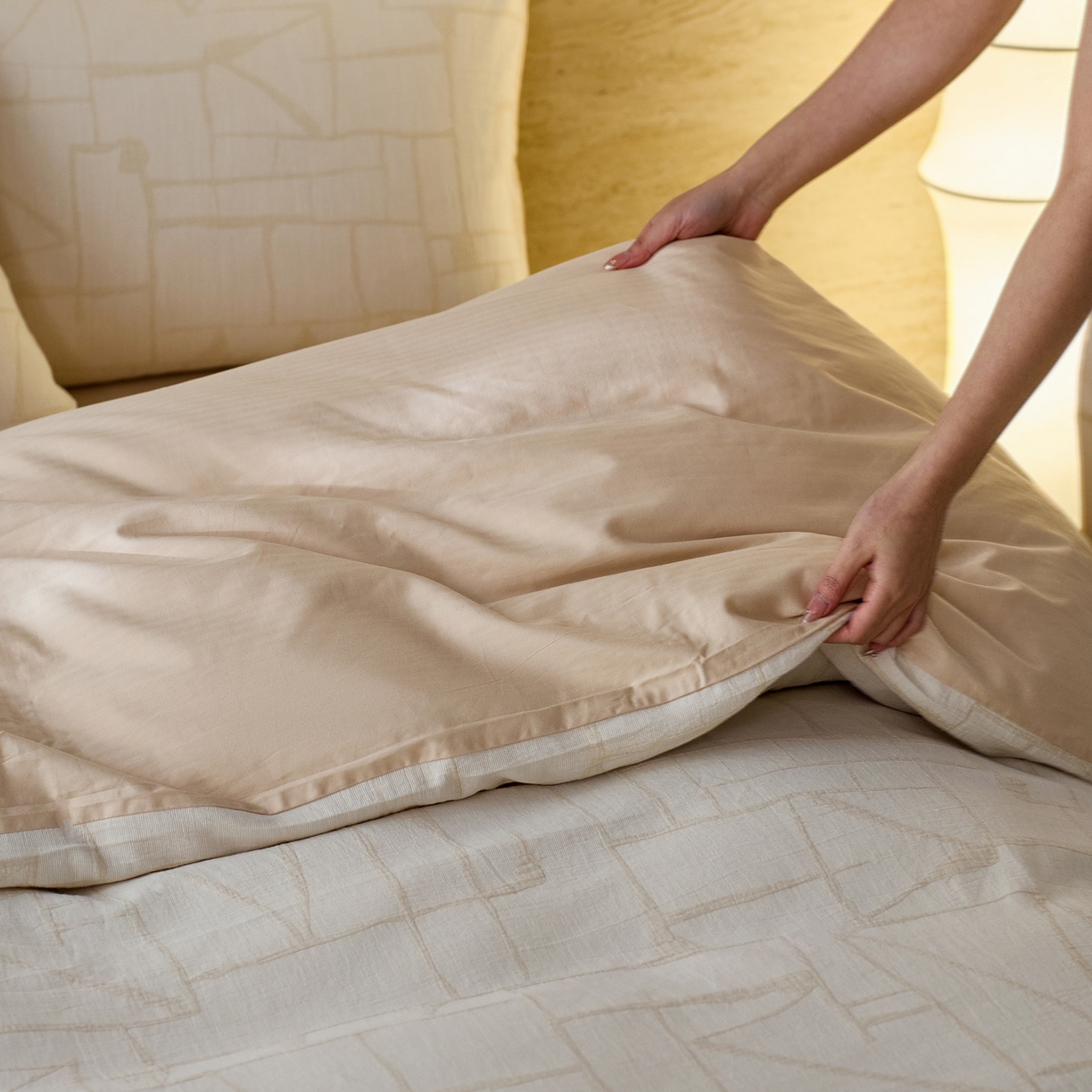 91家纺网 家纺一手货源 找家纺 安莱生活 2026年新品水洗棉全棉纯棉色织提花系列四件套 泊影-浅米