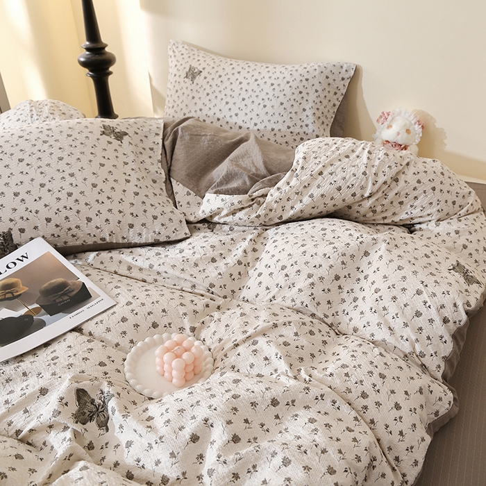 91家纺网 家纺一手货源 找家纺 北部居 2026新款柔软泡芙纱高克重印花四件套 玉笛花语