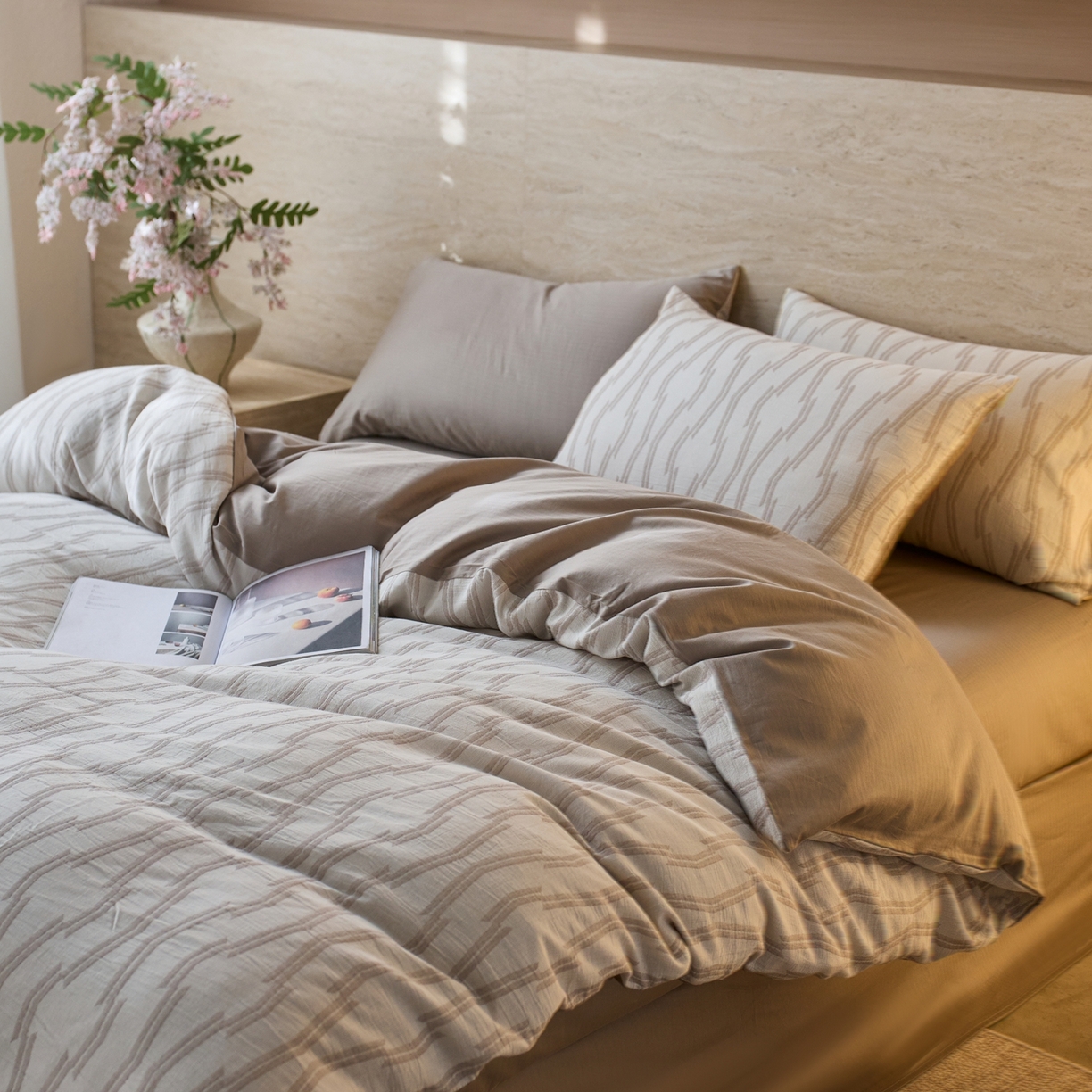 91家纺网 家纺一手货源 找家纺 安莱生活 2026年新品水洗棉全棉纯棉色织提花系列四件套 亚瑟-浅灰