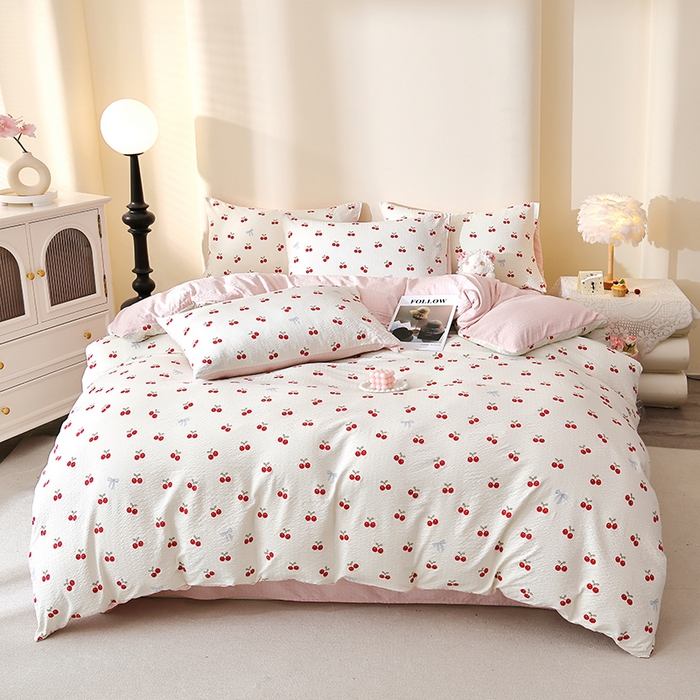 91家纺网 家纺一手货源 找家纺 北部居 2026新款柔软泡芙纱高克重印花四件套 甜甜心事