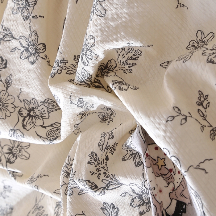 91家纺网 家纺一手货源 找家纺 北部居 2026新款柔软泡芙纱高克重印花四件套 梦回浅溪