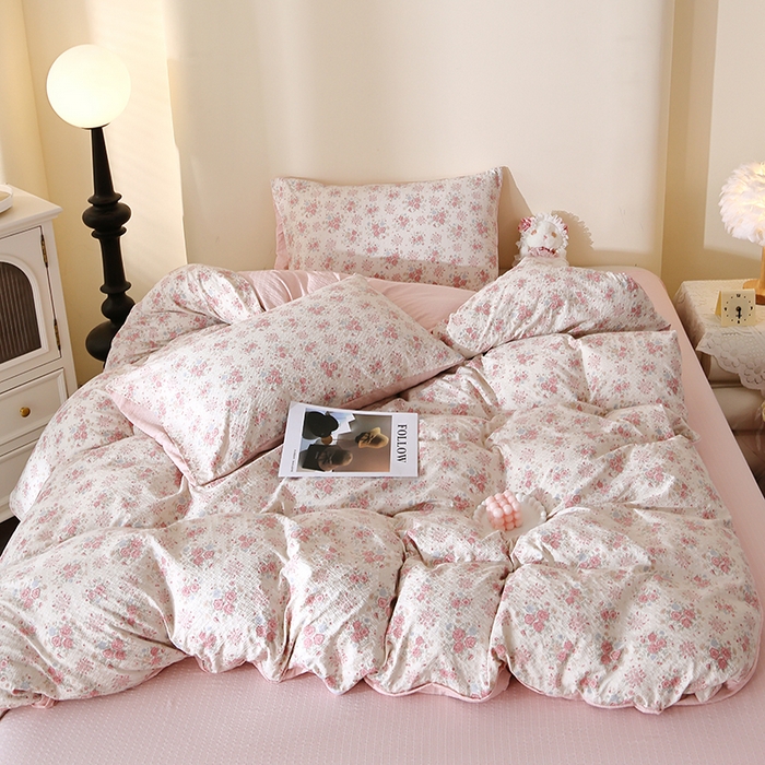 91家纺网 家纺一手货源 找家纺 北部居 2026新款柔软泡芙纱高克重印花四件套 柔色花笺