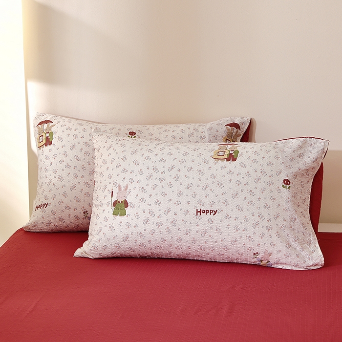 91家纺网 家纺一手货源 找家纺 北部居 2026新款柔软泡芙纱高克重印花四件套 碎花小兔