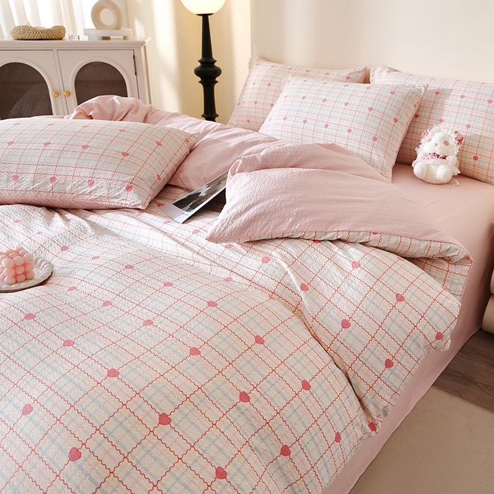 91家纺网 家纺一手货源 找家纺 北部居 2026新款柔软泡芙纱高克重印花四件套 苏糖粉