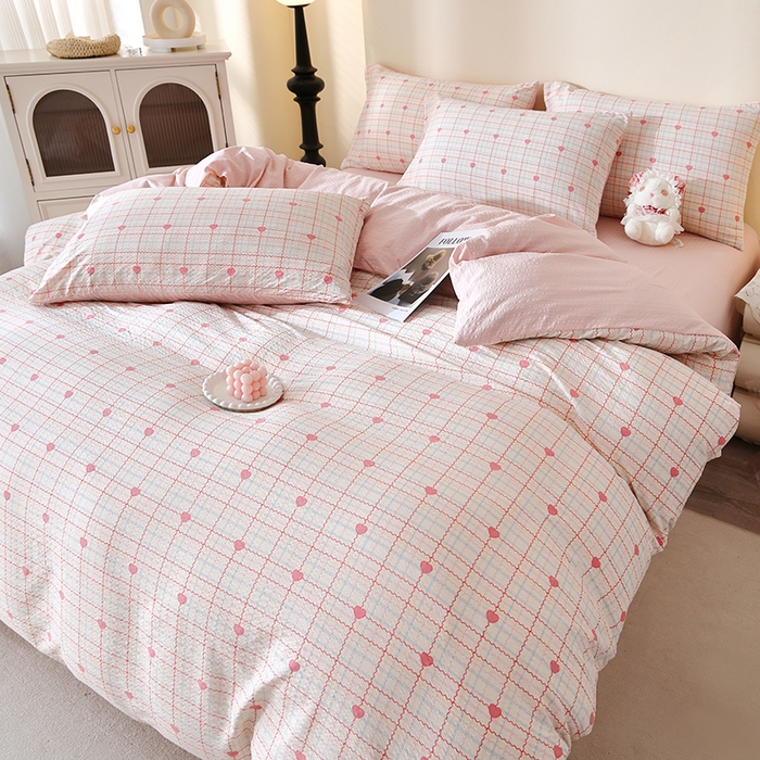 91家纺网 家纺一手货源 找家纺 北部居 2026新款柔软泡芙纱高克重印花四件套 苏糖粉