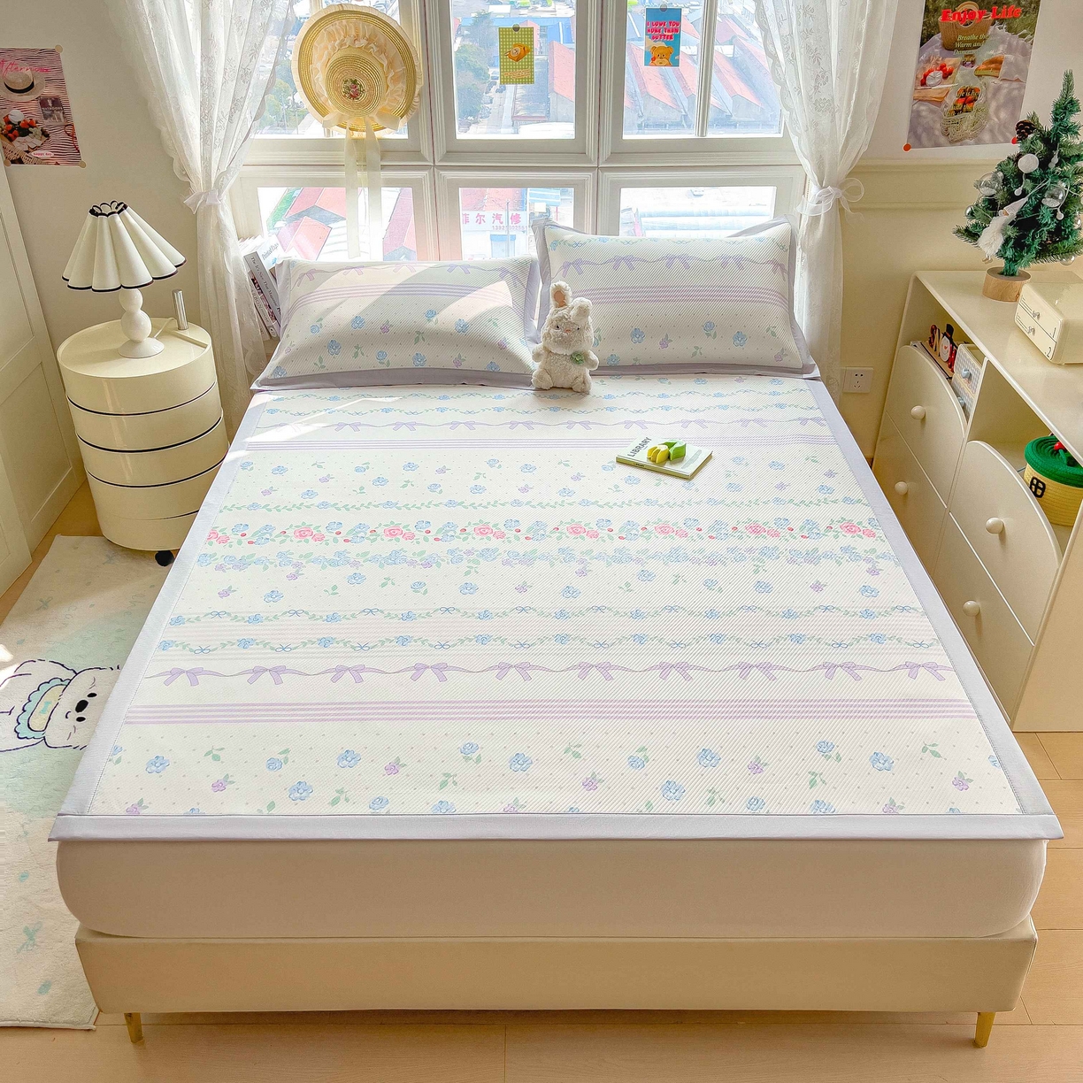 91家纺网 家纺一手货源 找家纺 孩子王家纺 2026春夏新款夏季花卉冰丝凉席凉感值过0.21冰豆豆A类可机洗学生宿舍空调软席 田园之家 床单款