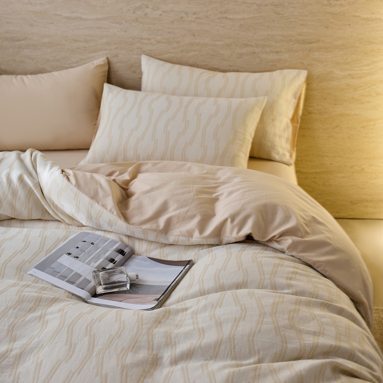 91家纺网 家纺一手货源 找家纺 安莱生活 2026年新品水洗棉全棉纯棉色织提花系列四件套 亚瑟-浅米