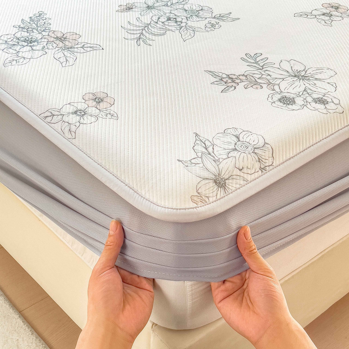 91家纺网 家纺一手货源 找家纺 孩子王家纺 2026春夏新款夏季花卉冰丝凉席凉感值过0.21冰豆豆A类可机洗学生宿舍空调软席 花影 床笠款