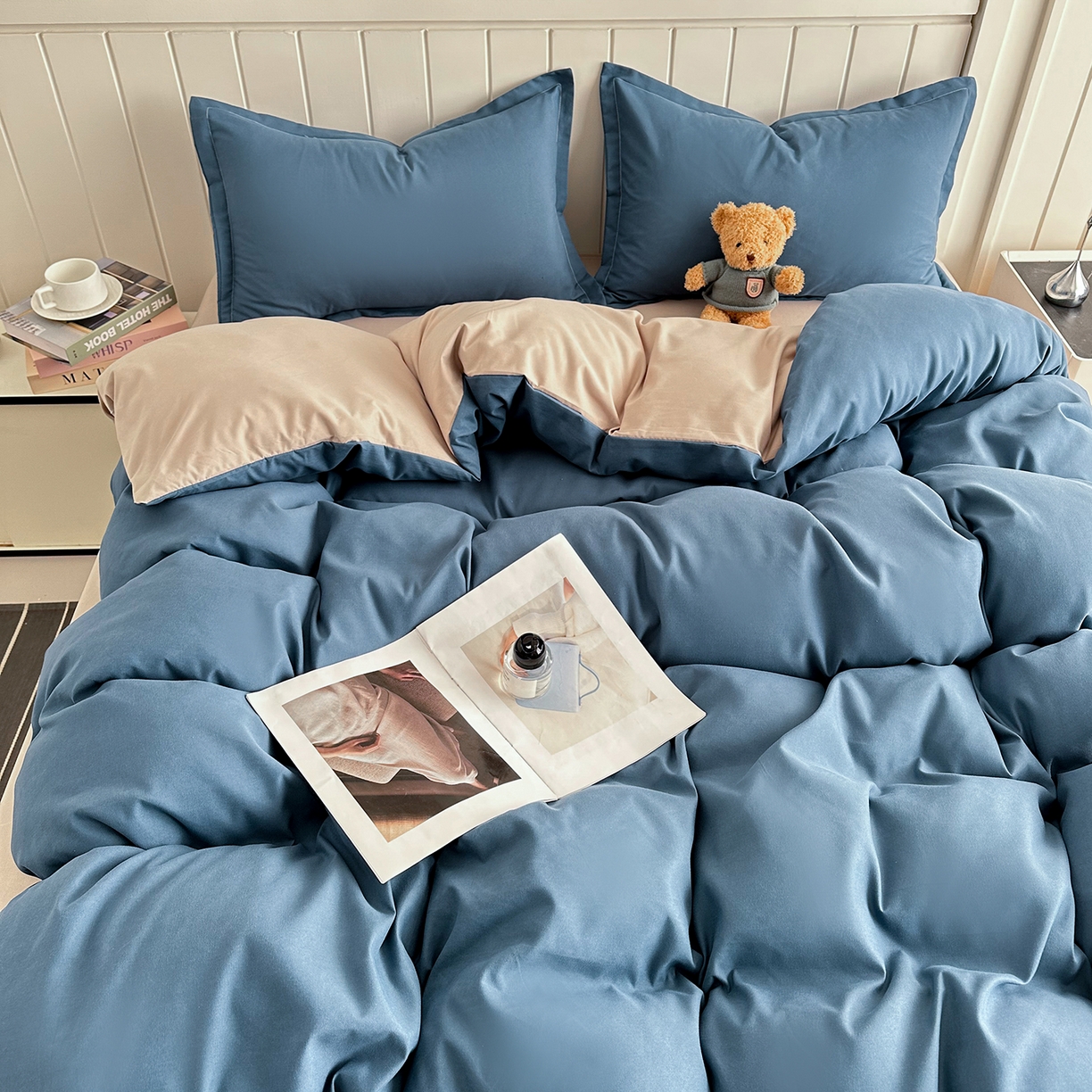 91家纺网 家纺一手货源 找家纺 佑泽家纺 2026新款亲肤水洗棉四件套 宾利蓝+卡其