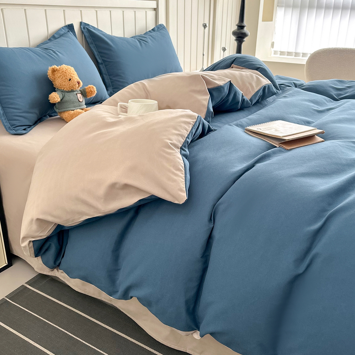 91家纺网 家纺一手货源 找家纺 佑泽家纺 2026新款亲肤水洗棉四件套 宾利蓝+卡其