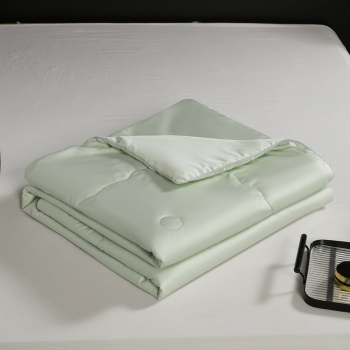 91家纺网 家纺一手货源 找家纺 枕星记忆枕 2026新款水洗真丝夏被 水洗真丝浅绿