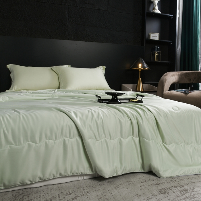 91家纺网 家纺一手货源 找家纺 枕星记忆枕 2026新款水洗真丝夏被 水洗真丝浅绿