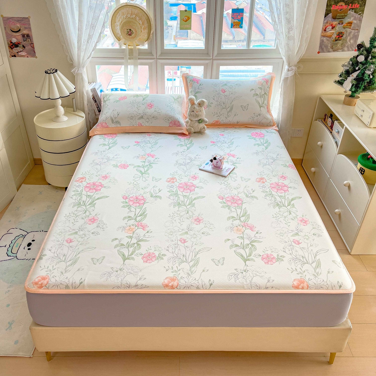 91家纺网 家纺一手货源 找家纺 孩子王家纺 2026春夏新款夏季花卉冰丝凉席凉感值过0.21冰豆豆A类可机洗学生宿舍空调软席 牡丹粉 床笠款