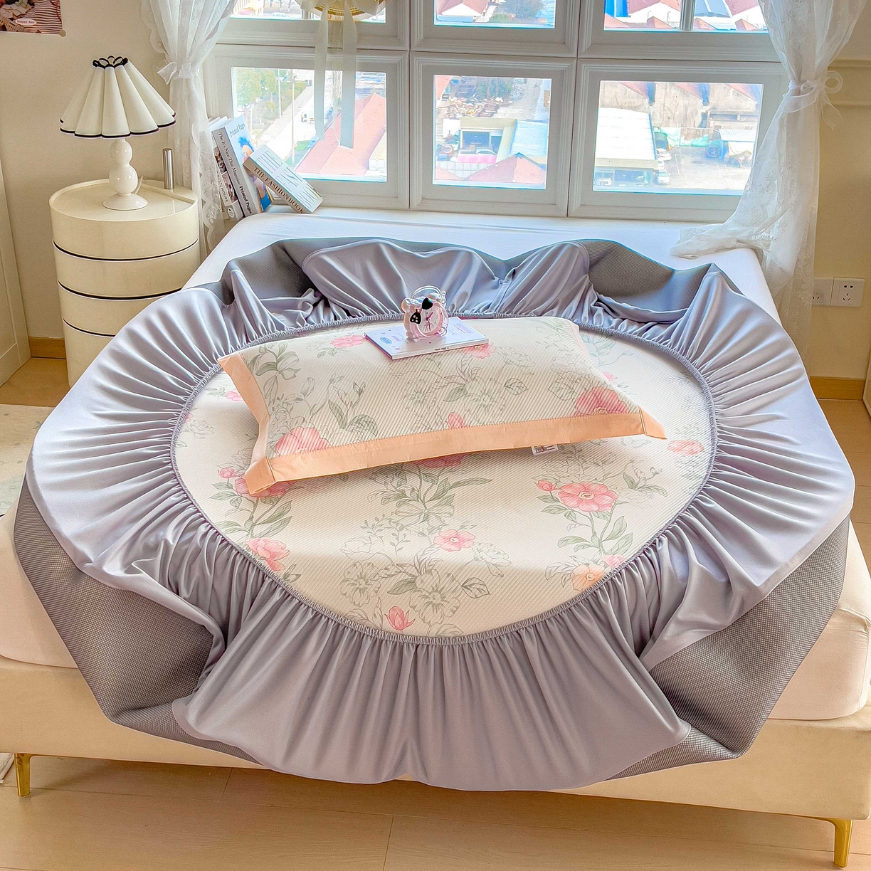 91家纺网 家纺一手货源 找家纺 孩子王家纺 2026春夏新款夏季花卉冰丝凉席凉感值过0.21冰豆豆A类可机洗学生宿舍空调软席 牡丹粉 床笠款