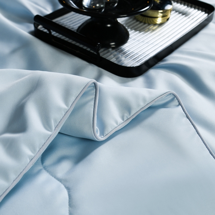 91家纺网 家纺一手货源 找家纺 枕星记忆枕 2026新款水洗真丝夏被 水洗真丝浅蓝