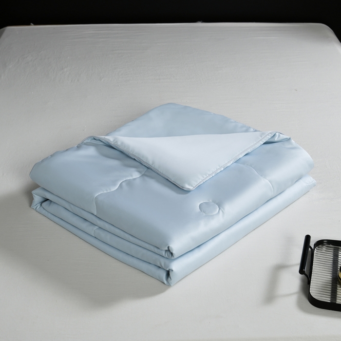 91家纺网 家纺一手货源 找家纺 枕星记忆枕 2026新款水洗真丝夏被 水洗真丝浅蓝