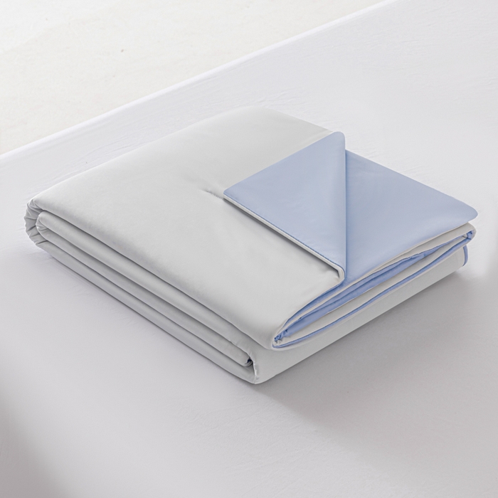 91家纺网 家纺一手货源 找家纺 迪梵家纺 2026春夏新款星级酒店同款深睡控温被Pro3.0夏被空调被冰丝夏凉被-风格二 青空灰