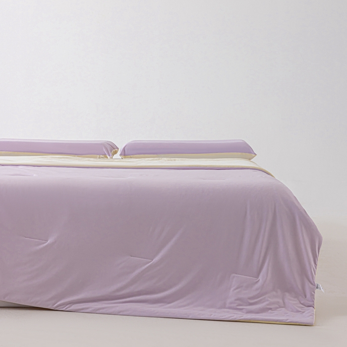 91家纺网 家纺一手货源 找家纺 迪梵家纺 2026春夏新款星级酒店同款深睡控温被Pro3.0夏被空调被冰丝夏凉被-风格二 雾凇紫粉