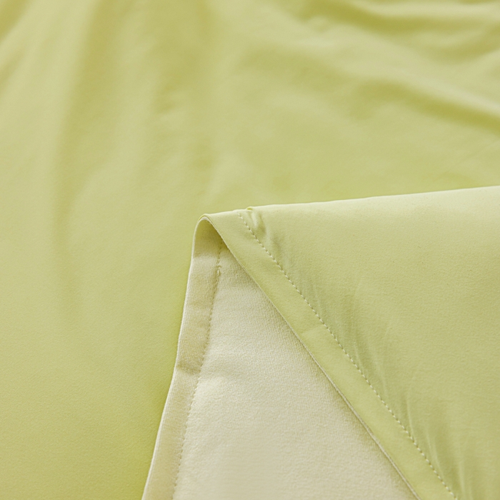 91家纺网 家纺一手货源 找家纺 迪梵家纺 2026春夏新款星级酒店同款深睡控温被Pro3.0夏被空调被冰丝夏凉被-风格二 竹青黄