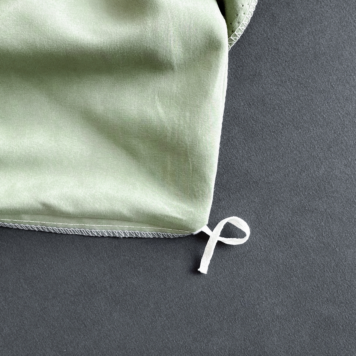 91家纺网 家纺一手货源 找家纺 佑泽家纺 2026新款亲肤水洗棉四件套 抹茶深灰