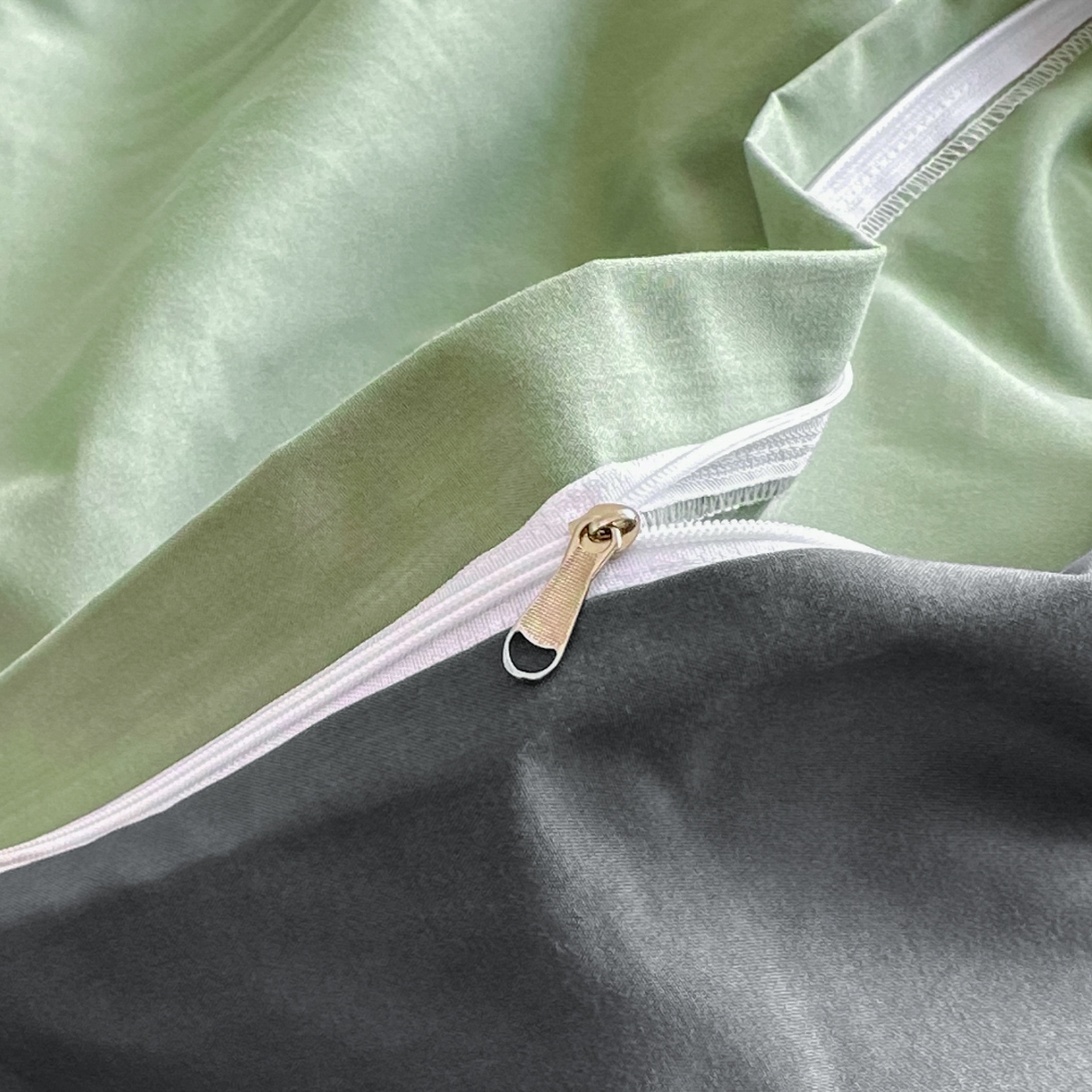 91家纺网 家纺一手货源 找家纺 佑泽家纺 2026新款亲肤水洗棉四件套 抹茶深灰