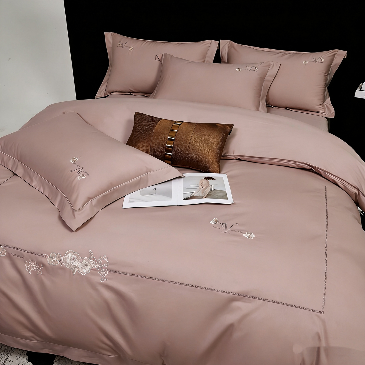 91家纺网 家纺一手货源 找家纺 U品汇 2026全棉纯棉刺绣花四件套40支长绒棉100%棉礼盒包装 华庭韵-豆沙