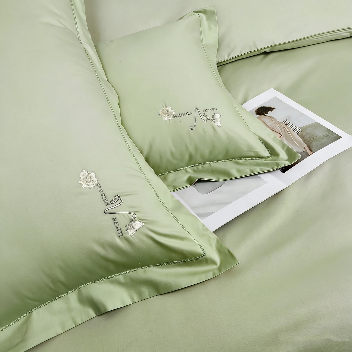 91家纺网 家纺一手货源 找家纺 U品汇 2026全棉纯棉刺绣花四件套40支长绒棉100%棉礼盒包装 华庭韵-昧青