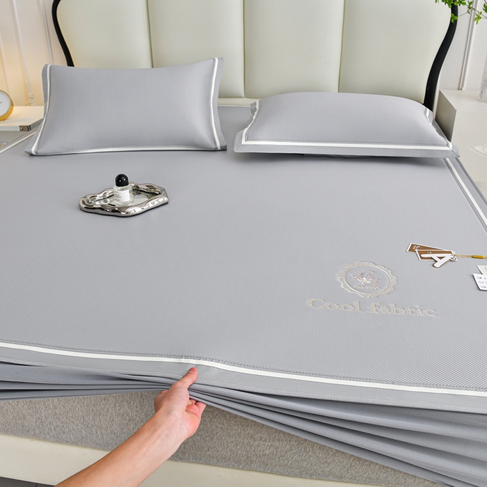 91家纺网 家纺一手货源 找家纺 小牛席业 2026新款ALL cool 全凉感绣花凉感冰丝席凉席席子床笠款 ALL cool-灰色