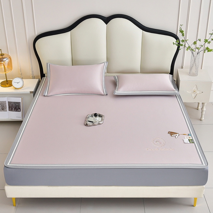 91家纺网 家纺一手货源 找家纺 小牛席业 2026新款ALL cool 全凉感绣花凉感冰丝席凉席席子床笠款 ALL cool-粉色